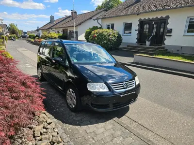 Gebraucht VW Touran 115 PS (84 kW) 2006 Schwarz Van / Kleinbus