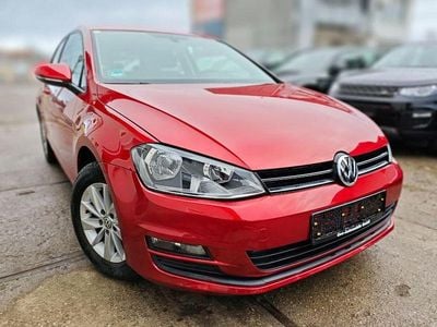 Gebraucht VW Golf VII Comfortline 86 PS (63 kW) 2016 Rot Limousine