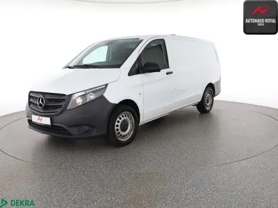 Gebraucht Mercedes Vito 163 PS (119 kW) 2021 Arktikweiss Van