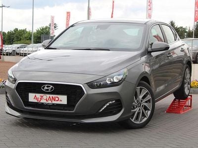 Usata Hyundai i30 Style 140 CV (102 kW) 2020 Grigio Berlina