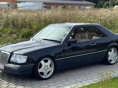 Brugt Mercedes E320 220 HK (161 kW) 1994 Blå Coupe