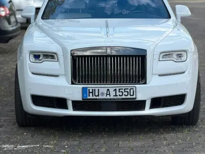 Gebraucht Rolls Royce Ghost 612 PS (450 kW) 2018 Weiß Limousine