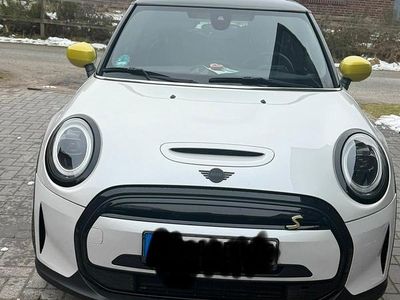 Gebraucht Mini Cooper SE 135 kW (184 PS) 2023 Weiß Kleinwagen