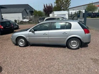 Second-hand Opel Signum 155 CP (114 kW) 2003 Argintiu Hatchback