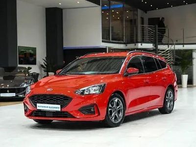 Second-hand Ford Focus ST-Line 182 CP (133 kW) 2019 Roșu Break