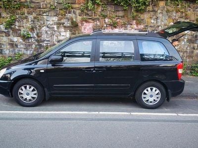 Gebraucht Kia Carnival EX 185 PS (136 kW) 2007 Schwarz Van / Kleinbus