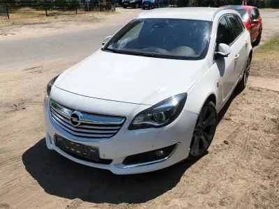 Gebraucht Opel Insignia OPC 194 PS (142 kW) 2015 Weiß Limousine