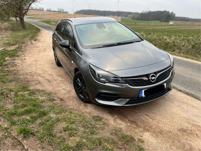 gebraucht Opel Astra Astra1.4 Turbo AHK LED NAVI Automatik Kombi