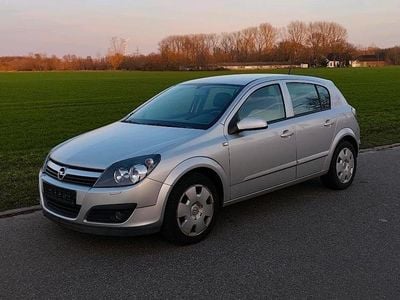 Gebraucht Opel Astra 77 PS (56 kW) 2006 Silber Kleinwagen