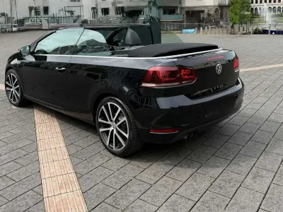 Gebraucht VW Golf Cabriolet Exclusive 122 PS (89 kW) 2013 Schwarz Cabrio