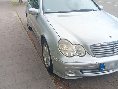 Mercedes C180