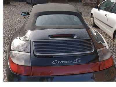 Porsche 911 Carrera 4S Cabriolet