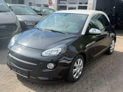 Używany Opel Adam Slam 101 KM (74 kW) 2015 Czarny Hatchback