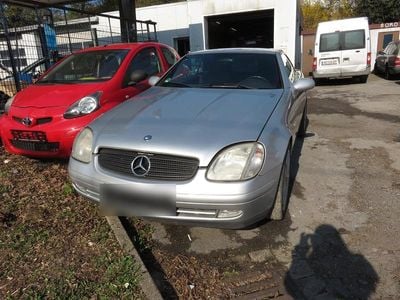 Usata Mercedes SLK200 136 CV (100 kW) 1996 Argento Cabrio