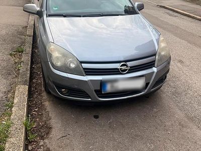 Usata Opel Astra Sport 105 CV (77 kW) 2004 Berlina