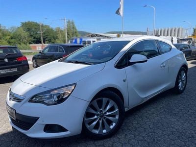 Opel Astra GTC