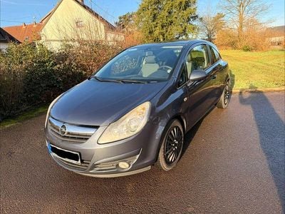 Grau Gebraucht 2009 Opel Corsa Edition Limousine | 1.000 € (Guter Preis)