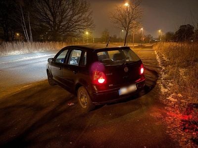 Schwarz Gebraucht 2005 VW Polo Kleinwagen | 750 € (Superpreis)