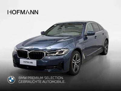 Gebraucht BMW 530 292 PS (214 kW) 2023 Arctic race blue metallic Limousine