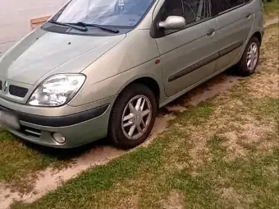Gebraucht Renault Scénic 101 PS (74 kW) 2001 Grün Van / Kleinbus