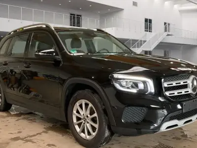 Gebraucht Mercedes GLB180 116 PS (85 kW) 2023 Nachtschwarz  unilack SUV