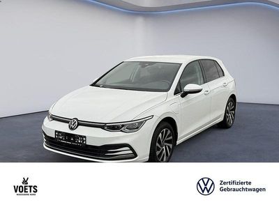 Gebraucht VW Golf VIII Style 150 PS (110 kW) 2021 Weiß Limousine