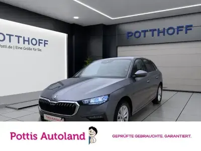 Gebraucht Skoda Scala Selection 116 PS (85 kW) 2025 Graphitegrau metallic Kleinwagen