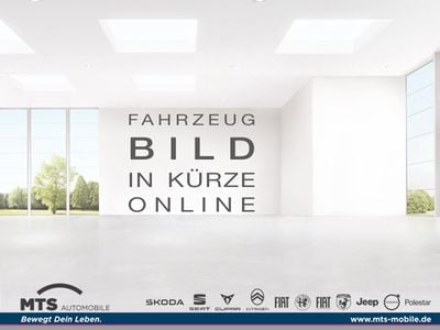 Gebraucht Volvo XC90 Momentum 235 PS (172 kW) 2021 Weiß SUV