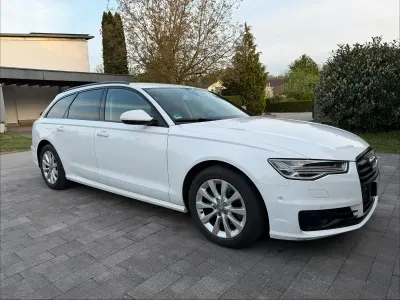 Gebraucht Audi A6 Comfort 190 PS (139 kW) 2014 Weiß Kombi