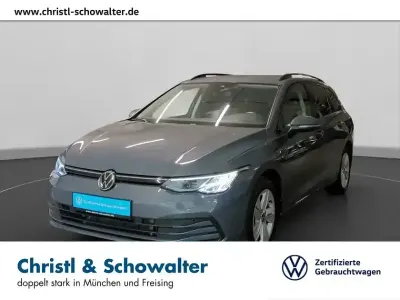 Gebraucht VW Golf VIII Life 150 PS (110 kW) 2023 Delfingrau metallic Kombi