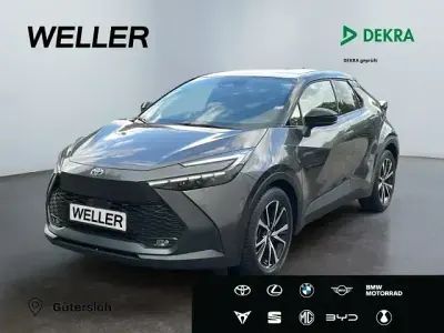 Gebraucht Toyota C-HR Team 140 PS (102 kW) 2024 Grey metallic / black SUV