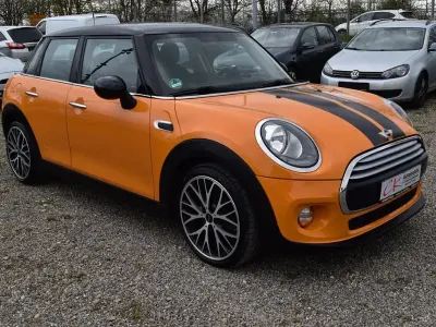 Gebraucht Mini Cooper 136 PS (100 kW) 2015 Orange Kleinwagen