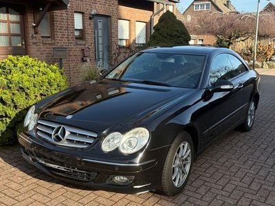 Schwarz Gebraucht 2007 Mercedes CLK200 Elegance Coupé | 7.600 € (Fairer Preis)