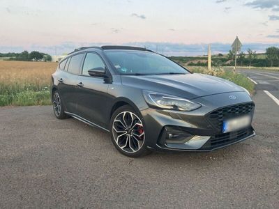 gebraucht Ford Focus 2,0 EcoBlue 110kW ST-Line Turnier ST-Line