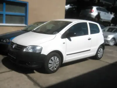Usata VW Fox Basis 75 CV (55 kW) 2010 Bianco Utilitaria