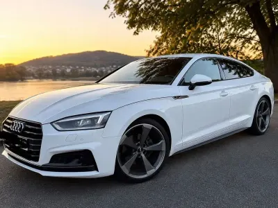 Gebraucht Audi A5 Sportback S-Line 190 PS (139 kW) 2019 Weiß Kleinwagen