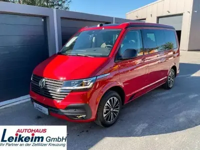 Begagnad VW California Edition 150 HK (110 kW) 2022 Röd Van