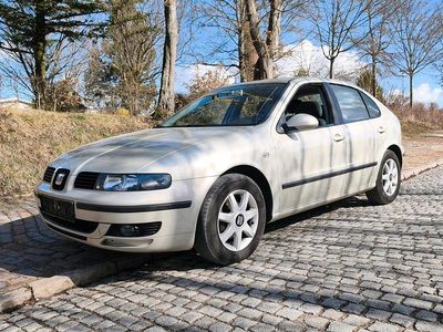Gebraucht Seat Leon 105 PS (77 kW) 2003 Gold Kleinwagen