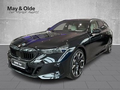 Nuova BMW 520 Performance 197 CV (144 kW) 2025 Nero Station wagon