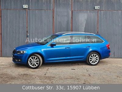 Gebraucht Skoda Octavia Elegance 105 PS (77 kW) 2013 Blau Kombi