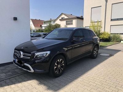 Mercedes GLC250
