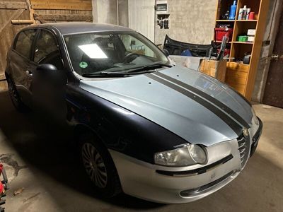 gebraucht Alfa Romeo 147 TÜV bis 03.25