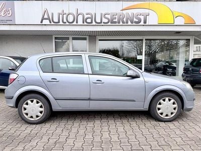 Gebraucht Opel Astra Elegance 101 PS (74 kW) 2004 Silber Limousine