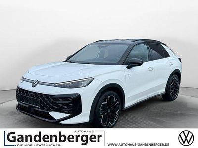 Neu VW T-Roc R-line 150 PS (110 kW) 2026 Pure white SUV