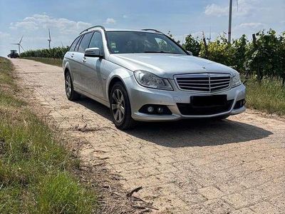 Silber Gebraucht 2012 Mercedes C200 Elegance Kombi | 6.000 € (Fairer Preis)