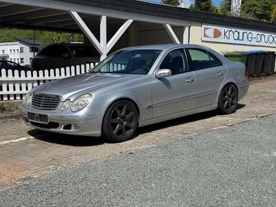 Mercedes E240