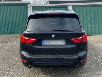 gebraucht BMW 220 Gran Tourer 220d xDrive Steptronic M Spo...