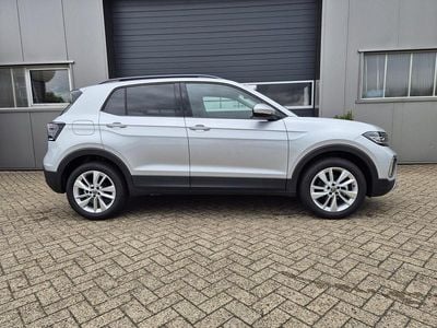 Reflexsilber metallic Neu 2025 VW T-Cross Life SUV | 27.970 € (Fairer Preis)