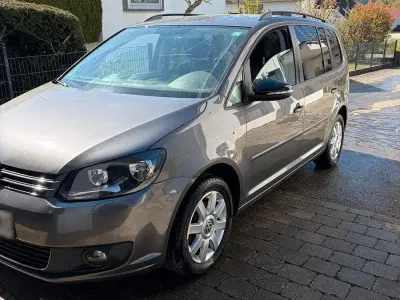 Gebraucht VW Touran Match 105 PS (77 kW) 2012 Grau Van / Kleinbus