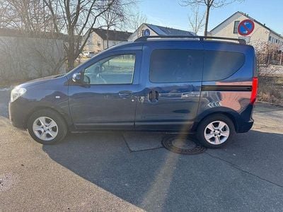 Gebraucht Dacia Dokker Essentiel 102 PS (75 kW) 2016 Blau Van / Kleinbus